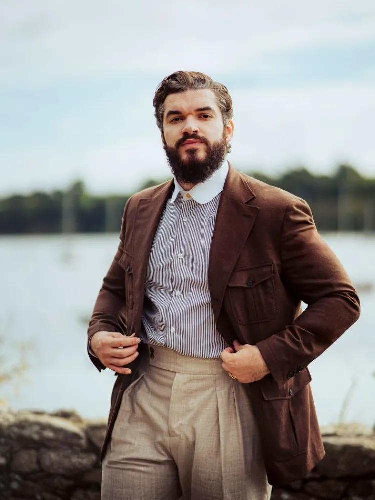The Nines Chemise Grand Col|Chemise Col Rond*Chemise col rond à rayures marrons