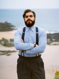 The Nines Chemise Pin Collar*Chemise infroissable col épingle à rayures bleu marine