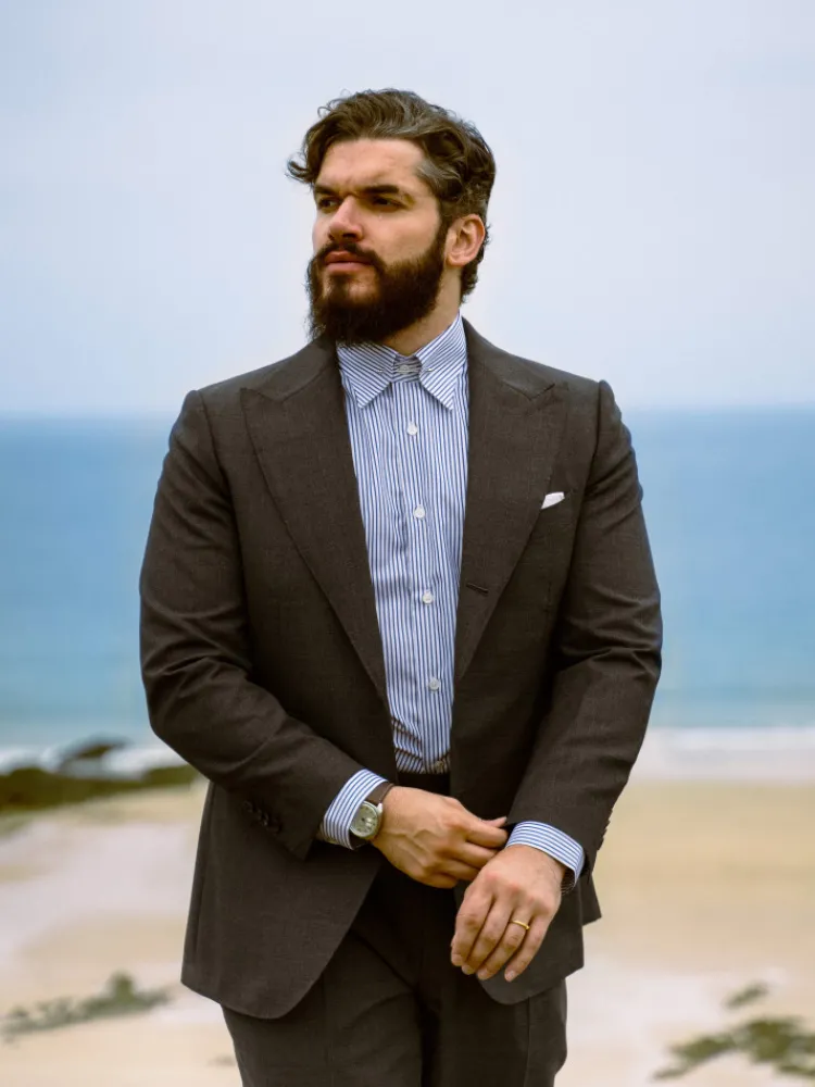 The Nines Chemise Pin Collar*Chemise infroissable col épingle à rayures bleu marine