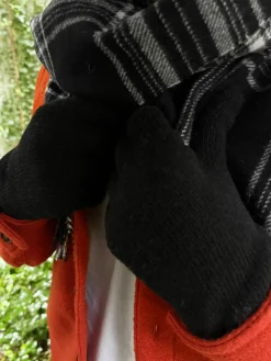 The Nines Gants Laine Homme*Gants en laine noirs doublure cachemire beige