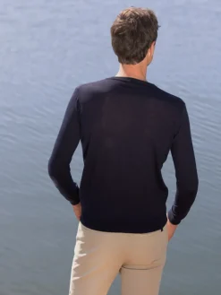The Nines Pull Col Rond*Pull col rond en laine vierge bleu marine